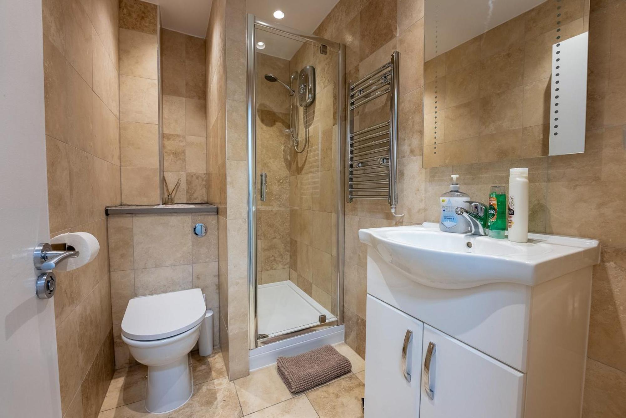 Home-like 1-br Flat In Victoria Apartamento *